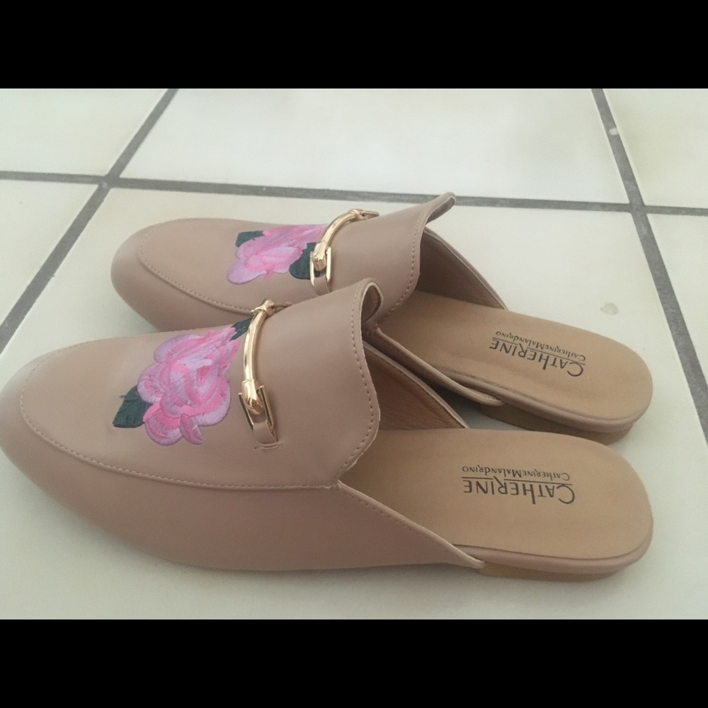 Shoes - Picture 2 of 2
